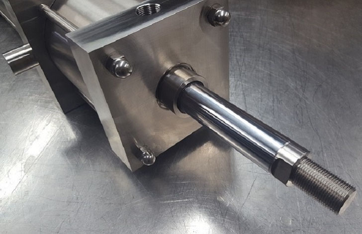 All Stainless including Intermediate Trunnion NFPA Cylinder